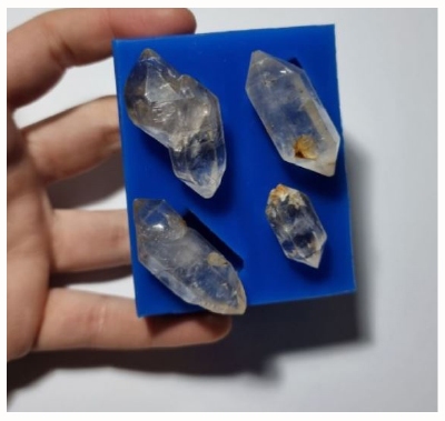 Siliconen mal 4 natuurlijke kristallen
