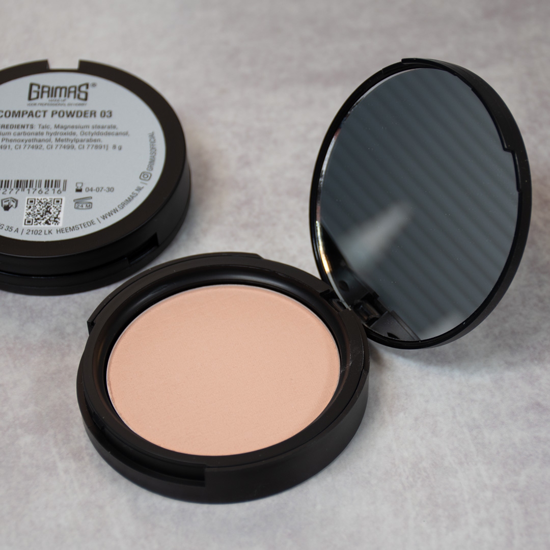 Grimas | Compact Powder | nr: 03 | Lichte tint, gelig | 8 g