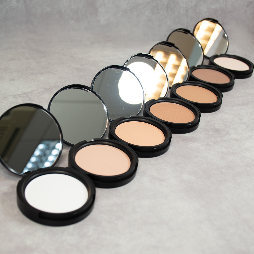 Grimas | Compact Powder | nr: 13 | Neutraal licht | 8 g