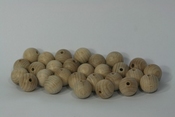 Houten kraaluit beuken met gat, naturel 3,0 cm per stuk
